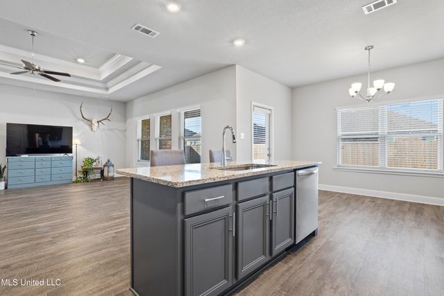 9553 Mallette Drive, Biloxi, MS 39532