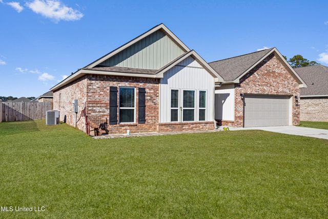 9553 Mallette Drive, Biloxi, MS 39532