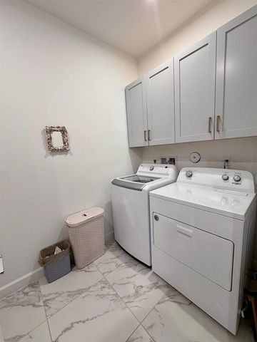 8997 Remy Lane, Port St. Lucie, FL 34987