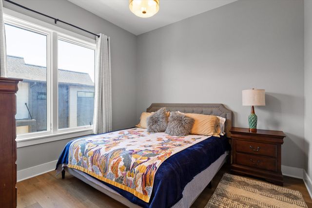 725 Burnside Place 33, Chattanooga, TN 37408