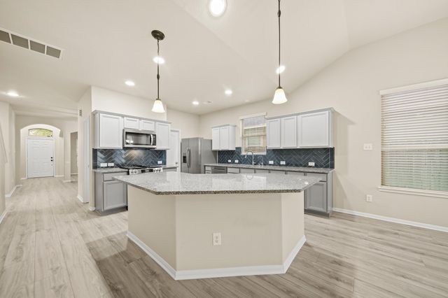 12923 Pecan Shores Drive, Houston, TX 77044