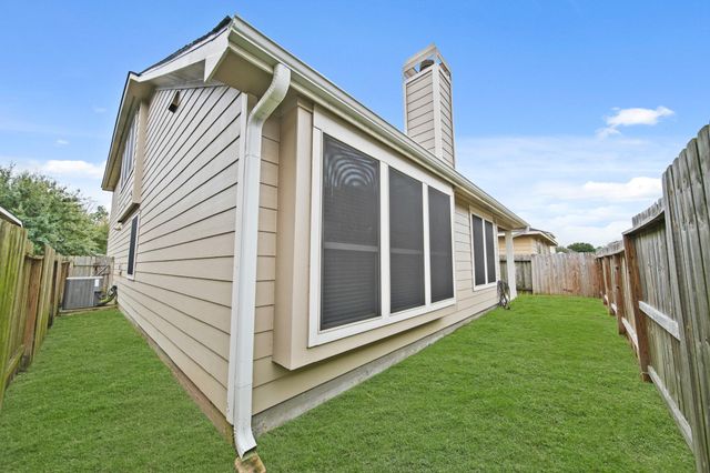 12923 Pecan Shores Drive, Houston, TX 77044