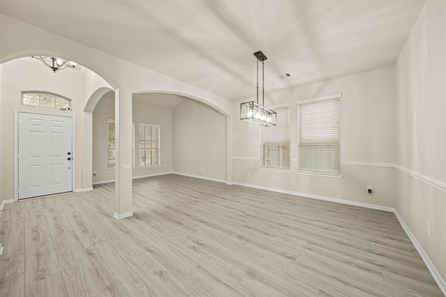 12923 Pecan Shores Drive, Houston, TX 77044