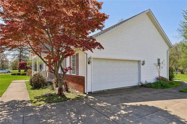710 Erie Road, Eastlake, OH 44095