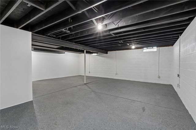 710 Erie Road, Eastlake, OH 44095
