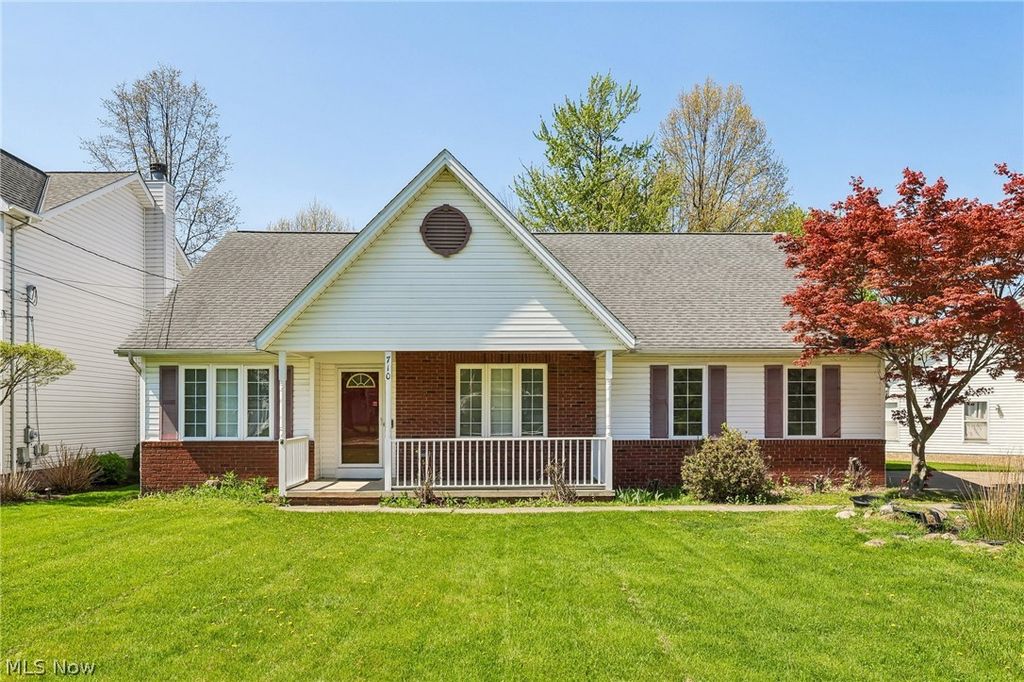 710 Erie Road, Eastlake, OH 44095