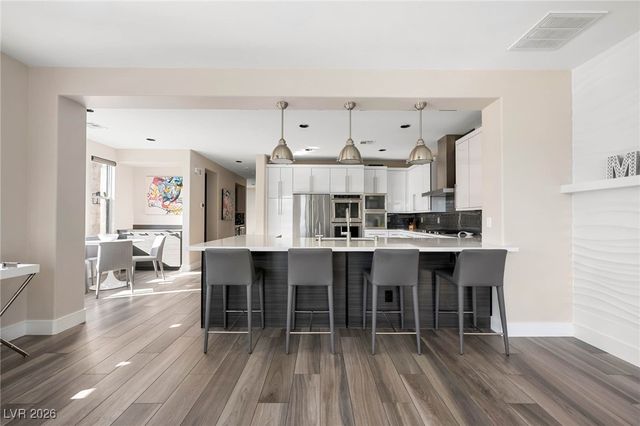 11247 Winter Cottage Place, Las Vegas, NV 89135