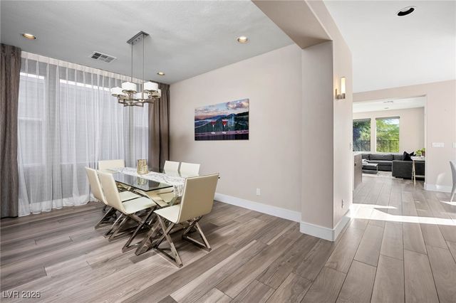 11247 Winter Cottage Place, Las Vegas, NV 89135