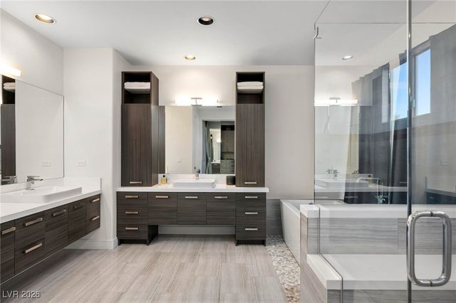 11247 Winter Cottage Place, Las Vegas, NV 89135