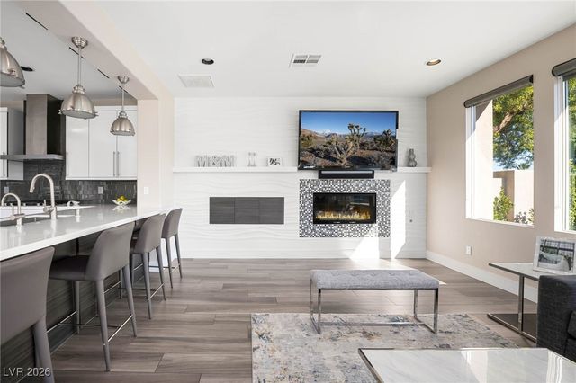 11247 Winter Cottage Place, Las Vegas, NV 89135