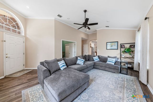125 Eagle Flight, Cibolo, TX 78108