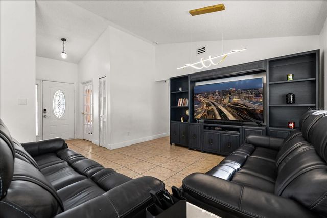 2602 BIRCHWOOD AVENUE, Kissimmee, FL 34744