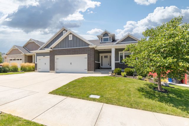 8045 S SUNSHINE CT, South Weber, UT 84405