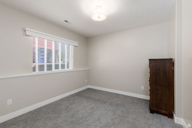 8045 S SUNSHINE CT, South Weber, UT 84405