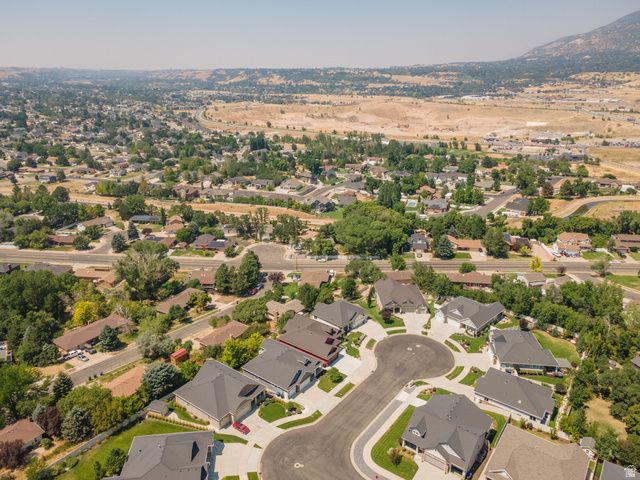 8045 S SUNSHINE CT, South Weber, UT 84405