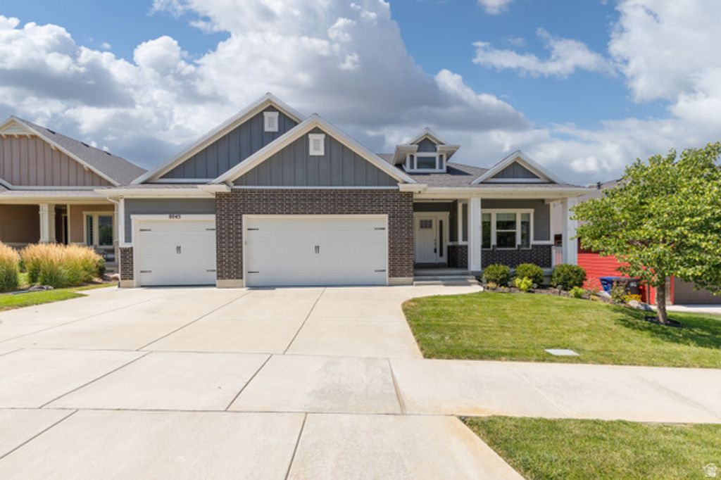 8045 S SUNSHINE CT, South Weber, UT 84405