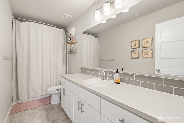 3115 Stephanie Loop NE, Lacey, WA 98516