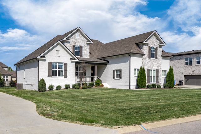 1036 Pretender Way, Columbia, TN 38401