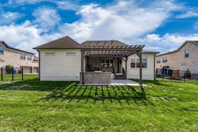 1036 Pretender Way, Columbia, TN 38401