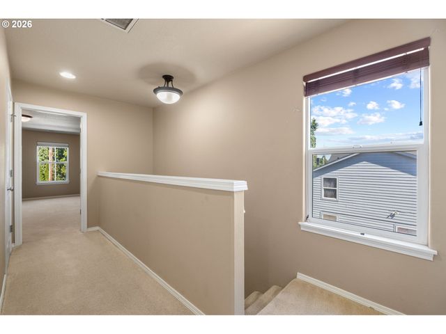 1149 N SPRUCE Ct, Canby, OR 97013