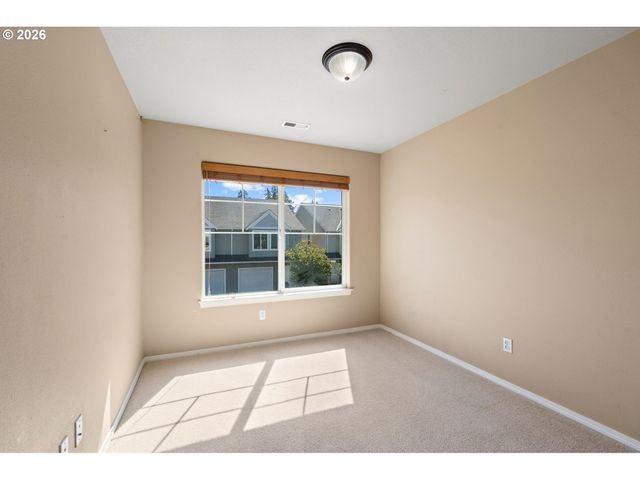 1149 N SPRUCE Ct, Canby, OR 97013