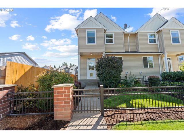 1149 N SPRUCE Ct, Canby, OR 97013