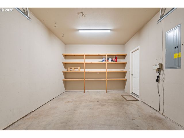 1149 N SPRUCE Ct, Canby, OR 97013