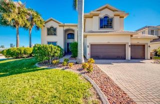 5601 Del Rio CT, Cape Coral, FL 33904