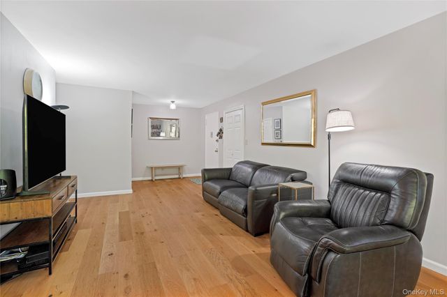 151-25 88th Street 1C, Howard Beach, NY 11414