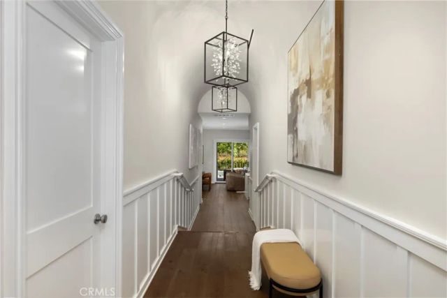 230 N Sunnyside Avenue, Sierra Madre, CA 91024