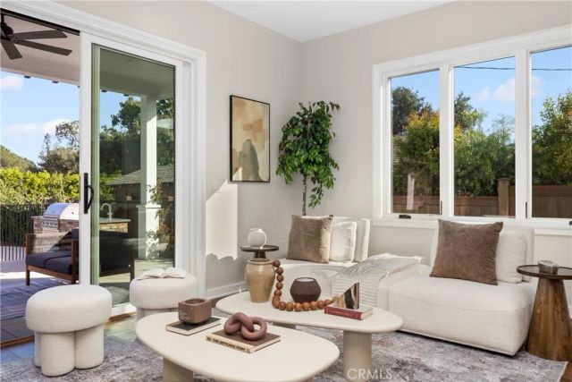 230 N Sunnyside Avenue, Sierra Madre, CA 91024