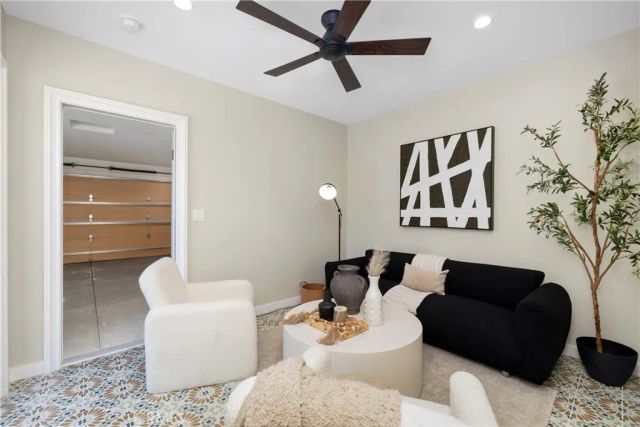 230 N Sunnyside Avenue, Sierra Madre, CA 91024