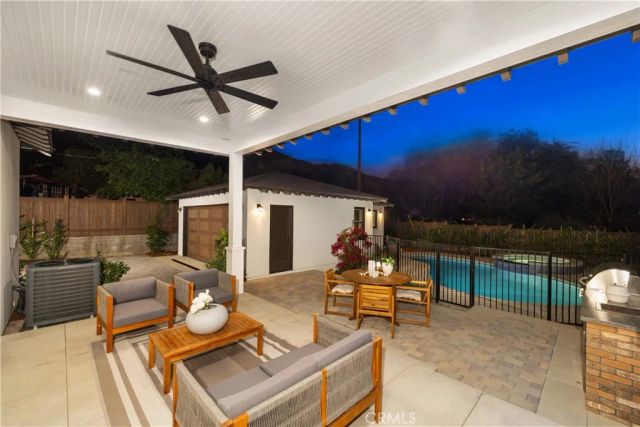 230 N Sunnyside Avenue, Sierra Madre, CA 91024