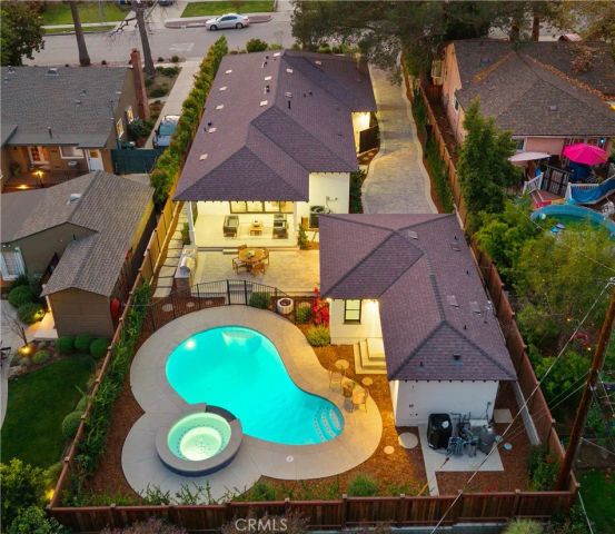 230 N Sunnyside Avenue, Sierra Madre, CA 91024