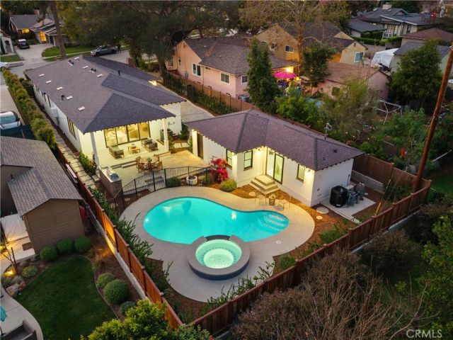 230 N Sunnyside Avenue, Sierra Madre, CA 91024