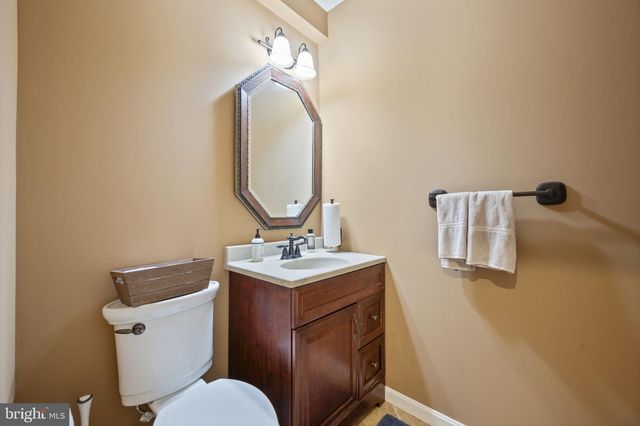 3 BLUE VIOLET CT, Fork, MD 21051