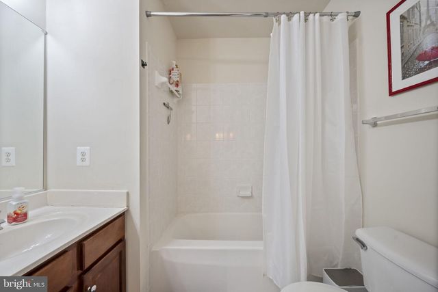 3 BLUE VIOLET CT, Fork, MD 21051