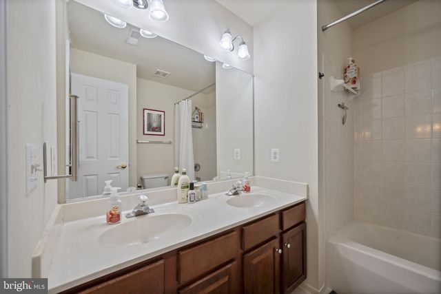 3 BLUE VIOLET CT, Fork, MD 21051