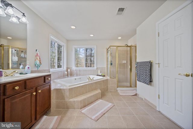 3 BLUE VIOLET CT, Fork, MD 21051