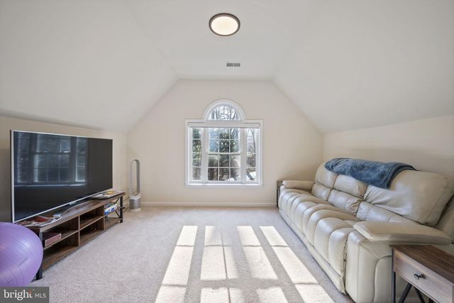 3 BLUE VIOLET CT, Fork, MD 21051