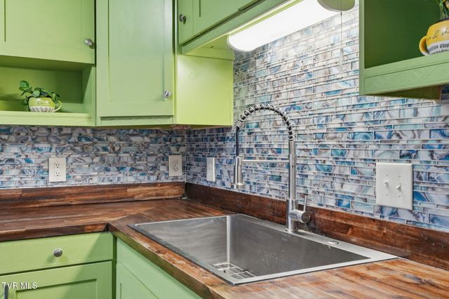 807 Fain Avenue 807, Kingsport, TN 37660