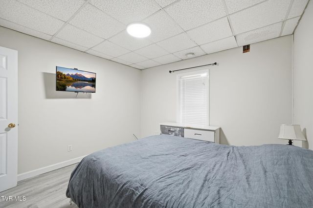 807 Fain Avenue 807, Kingsport, TN 37660