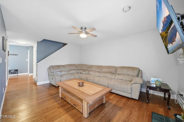 807 Fain Avenue 807, Kingsport, TN 37660