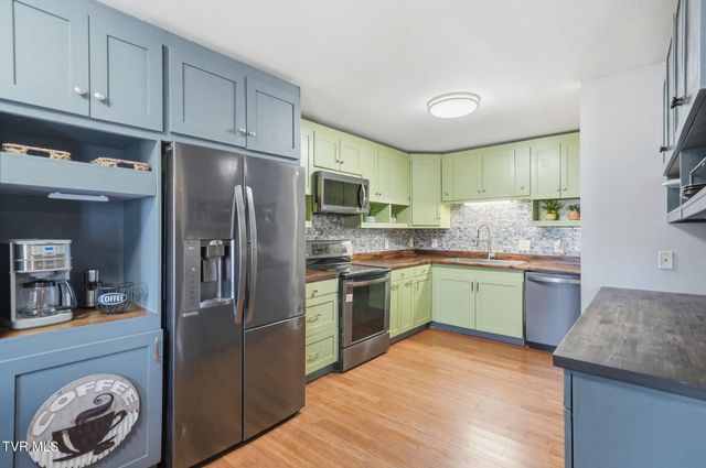 807 Fain Avenue 807, Kingsport, TN 37660