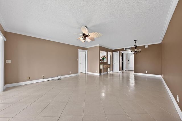 464 Piedmont J, Delray Beach, FL 33484