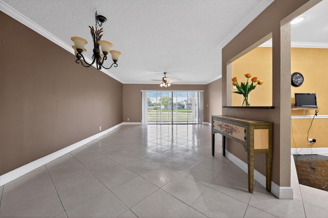464 Piedmont J, Delray Beach, FL 33484