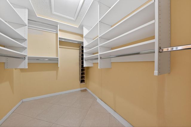 464 Piedmont J, Delray Beach, FL 33484