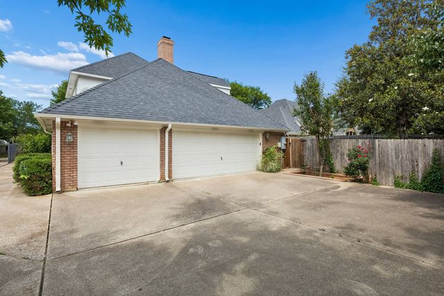 3301 Queensbury Way W, Colleyville, TX 76034