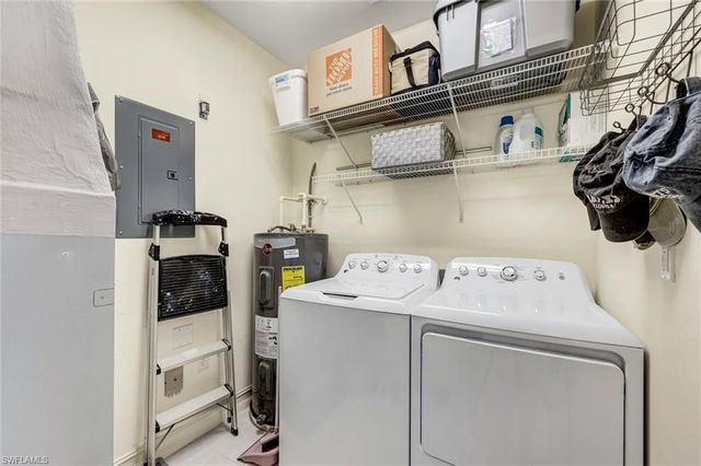 7827 Regal Heron CIR 302, Naples, FL 34104