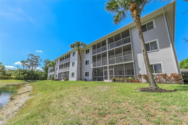 7827 Regal Heron CIR 302, Naples, FL 34104